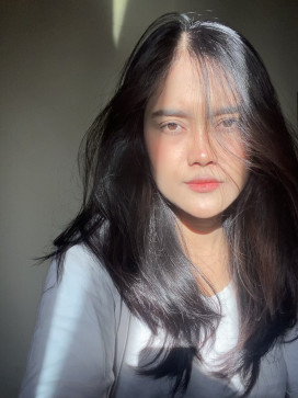 Ester, 27, Indonesia