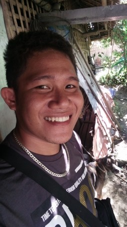 Alfredo Medina Jr, 30, Philippines