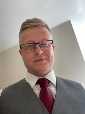 Dan, 35, United Kingdom